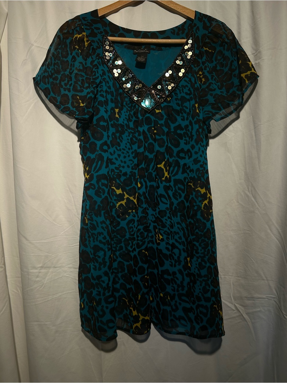 Nue Options Petites Teal Animal Print Beaded Sequin Blouse PM